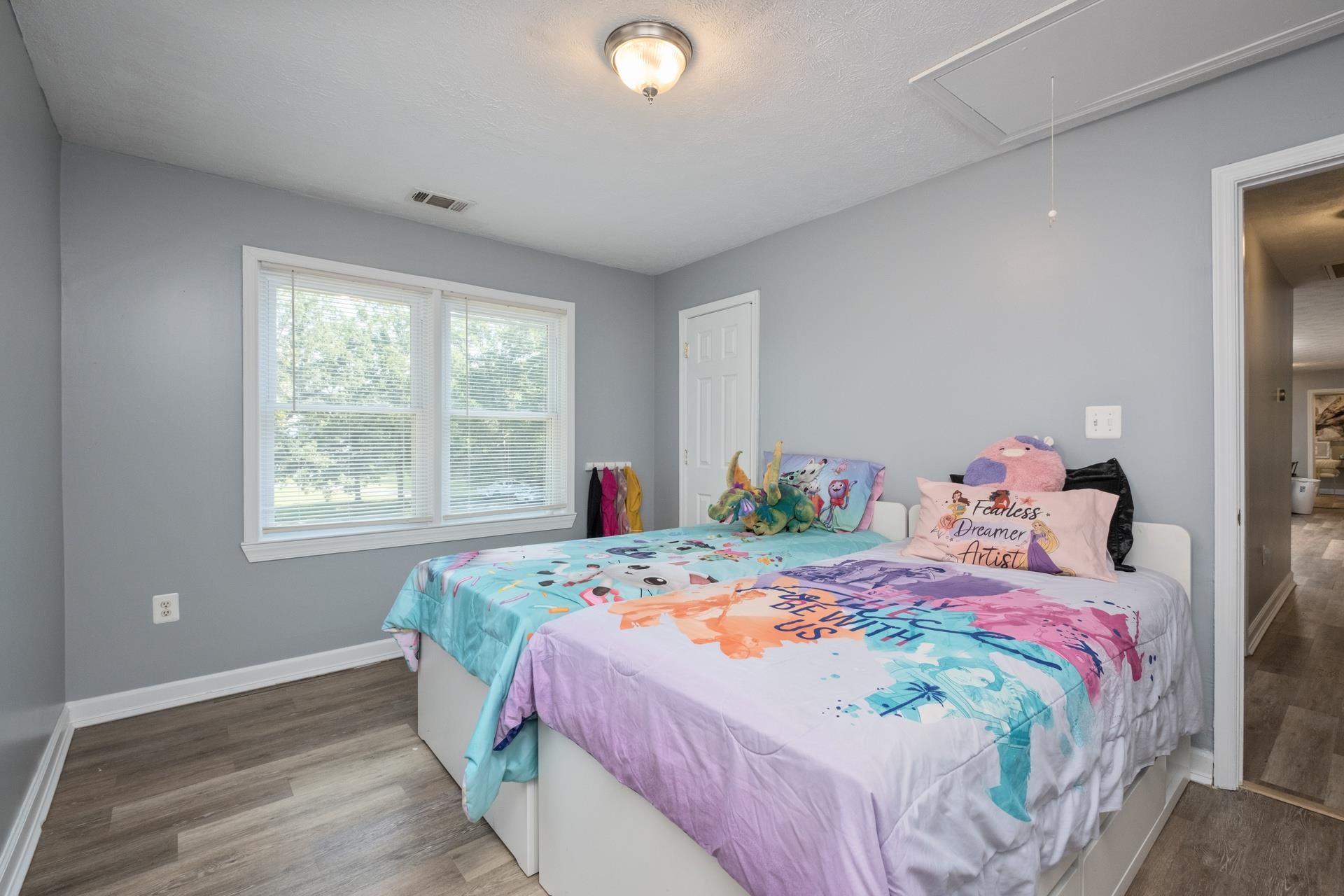16998 E SUMMIT AVE, ELKTON, Virginia 22827, 5 Bedrooms Bedrooms, ,5 BathroomsBathrooms,Residential,16998 E SUMMIT AVE,666324 MLS # 666324