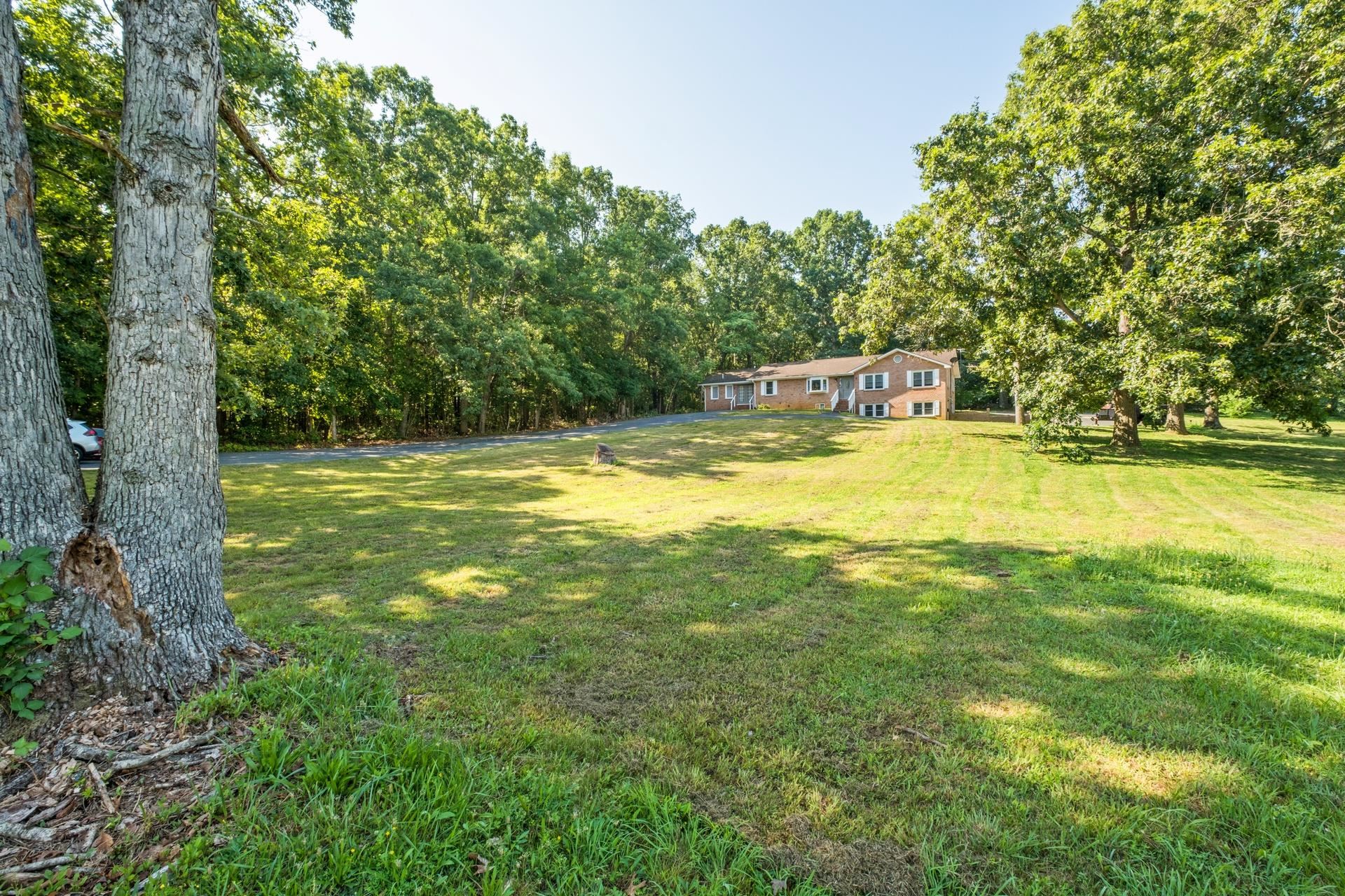 16998 E SUMMIT AVE, ELKTON, Virginia 22827, 5 Bedrooms Bedrooms, ,5 BathroomsBathrooms,Residential,16998 E SUMMIT AVE,666324 MLS # 666324