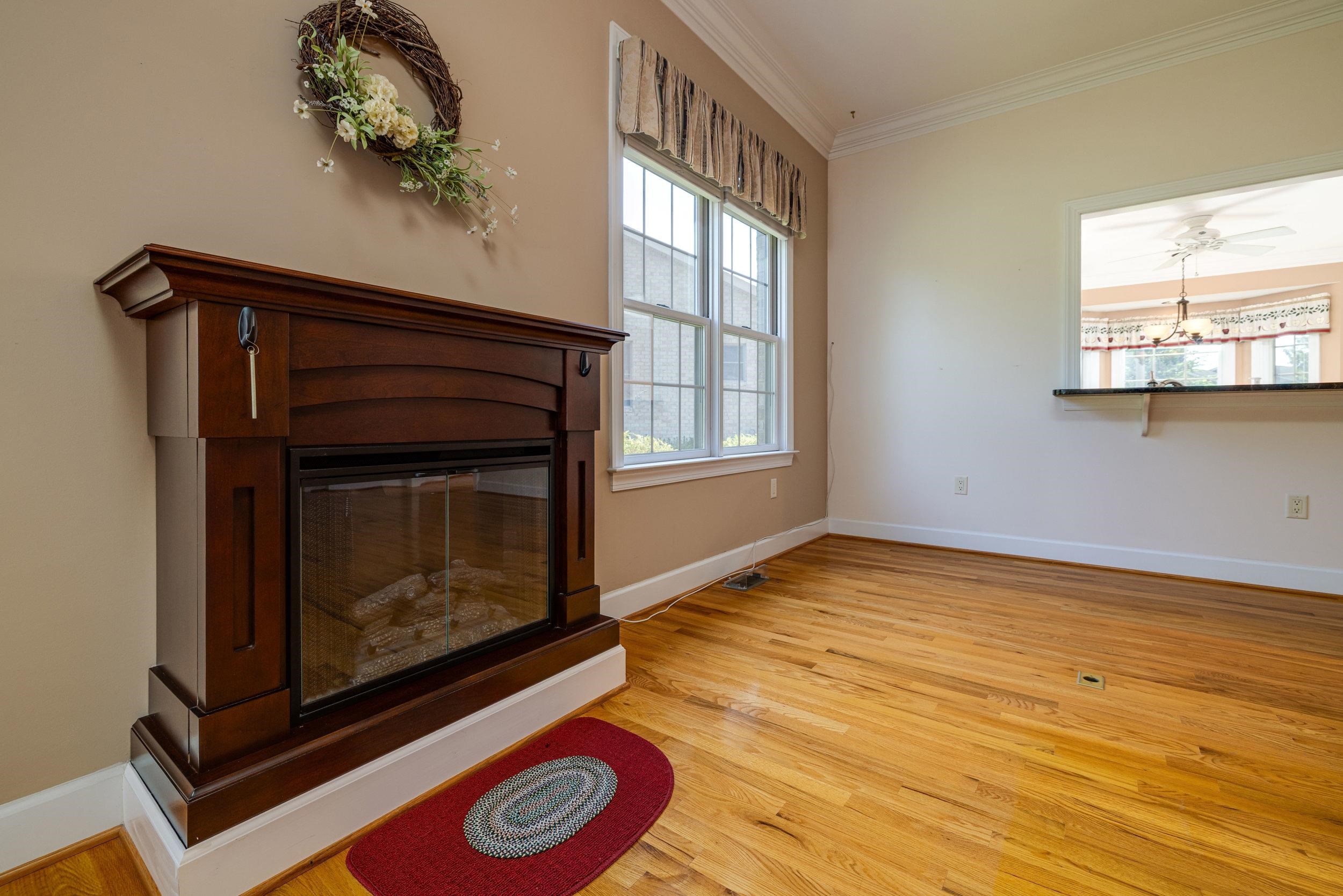 615 KESTREL CT, WOODSTOCK, Virginia 22664, 3 Bedrooms Bedrooms, ,2 BathroomsBathrooms,Residential,615 KESTREL CT,666325 MLS # 666325