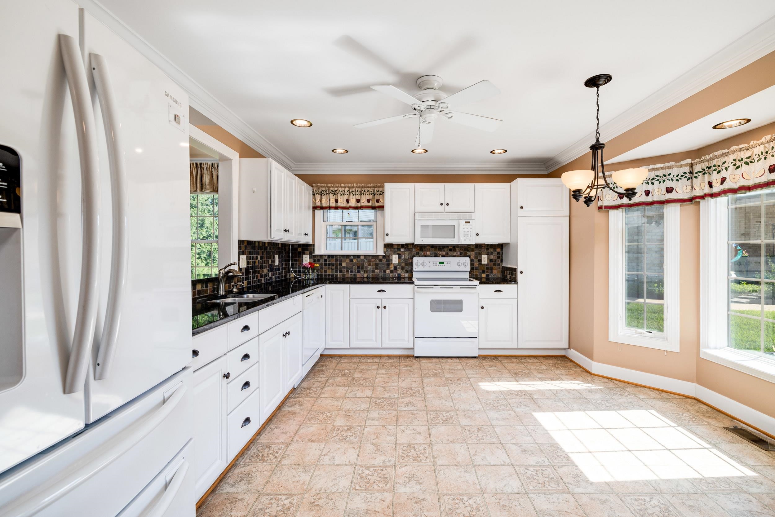 615 KESTREL CT, WOODSTOCK, Virginia 22664, 3 Bedrooms Bedrooms, ,2 BathroomsBathrooms,Residential,615 KESTREL CT,666325 MLS # 666325