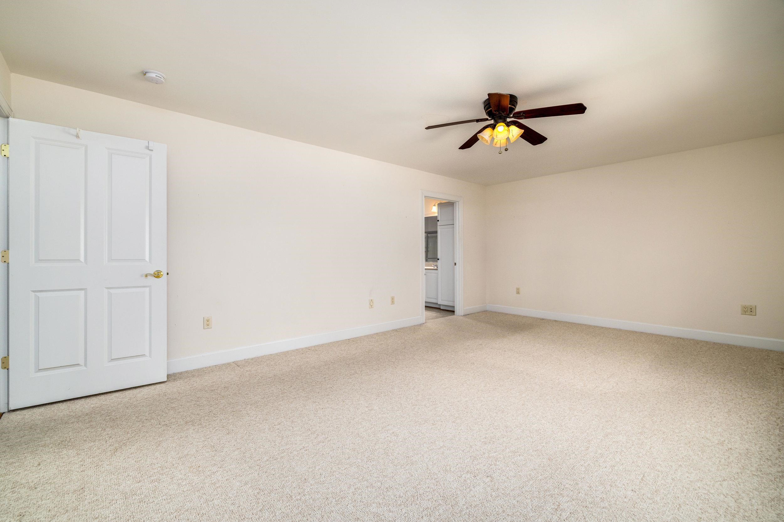 615 KESTREL CT, WOODSTOCK, Virginia 22664, 3 Bedrooms Bedrooms, ,2 BathroomsBathrooms,Residential,615 KESTREL CT,666325 MLS # 666325