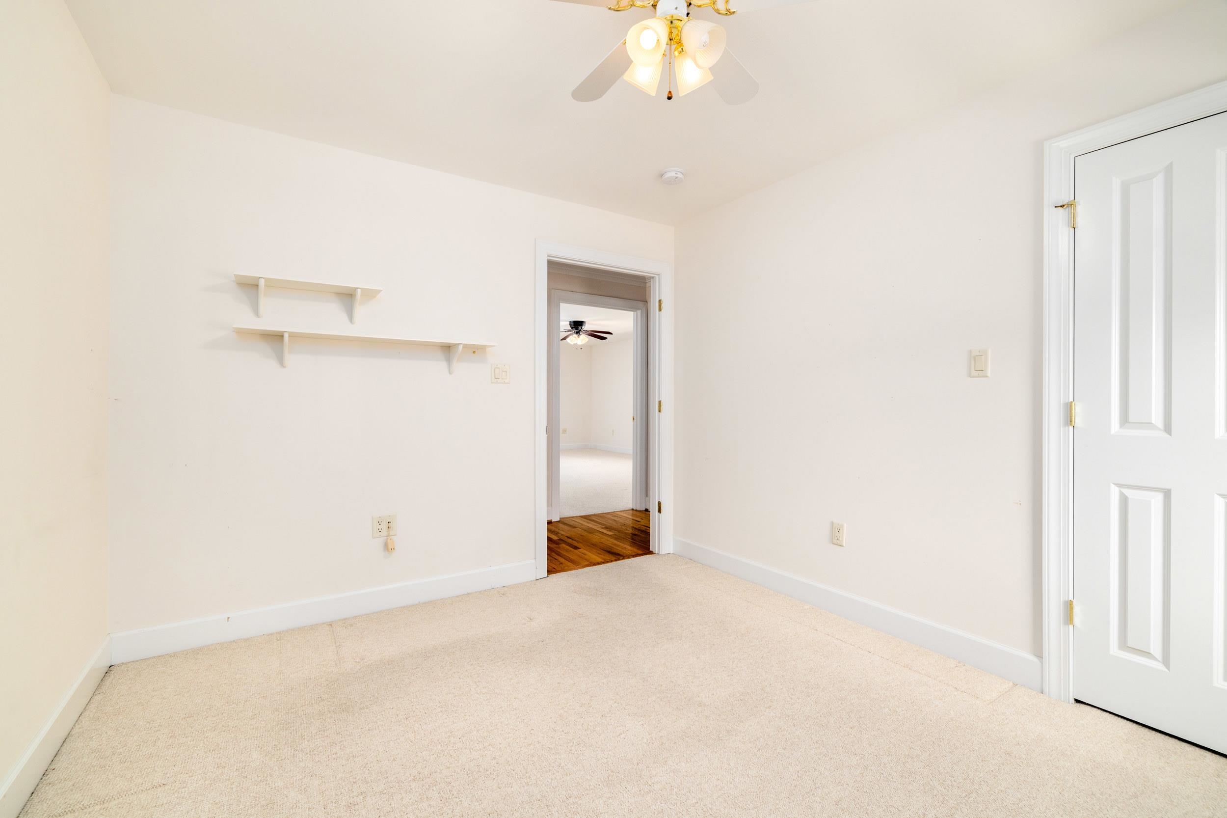 615 KESTREL CT, WOODSTOCK, Virginia 22664, 3 Bedrooms Bedrooms, ,2 BathroomsBathrooms,Residential,615 KESTREL CT,666325 MLS # 666325