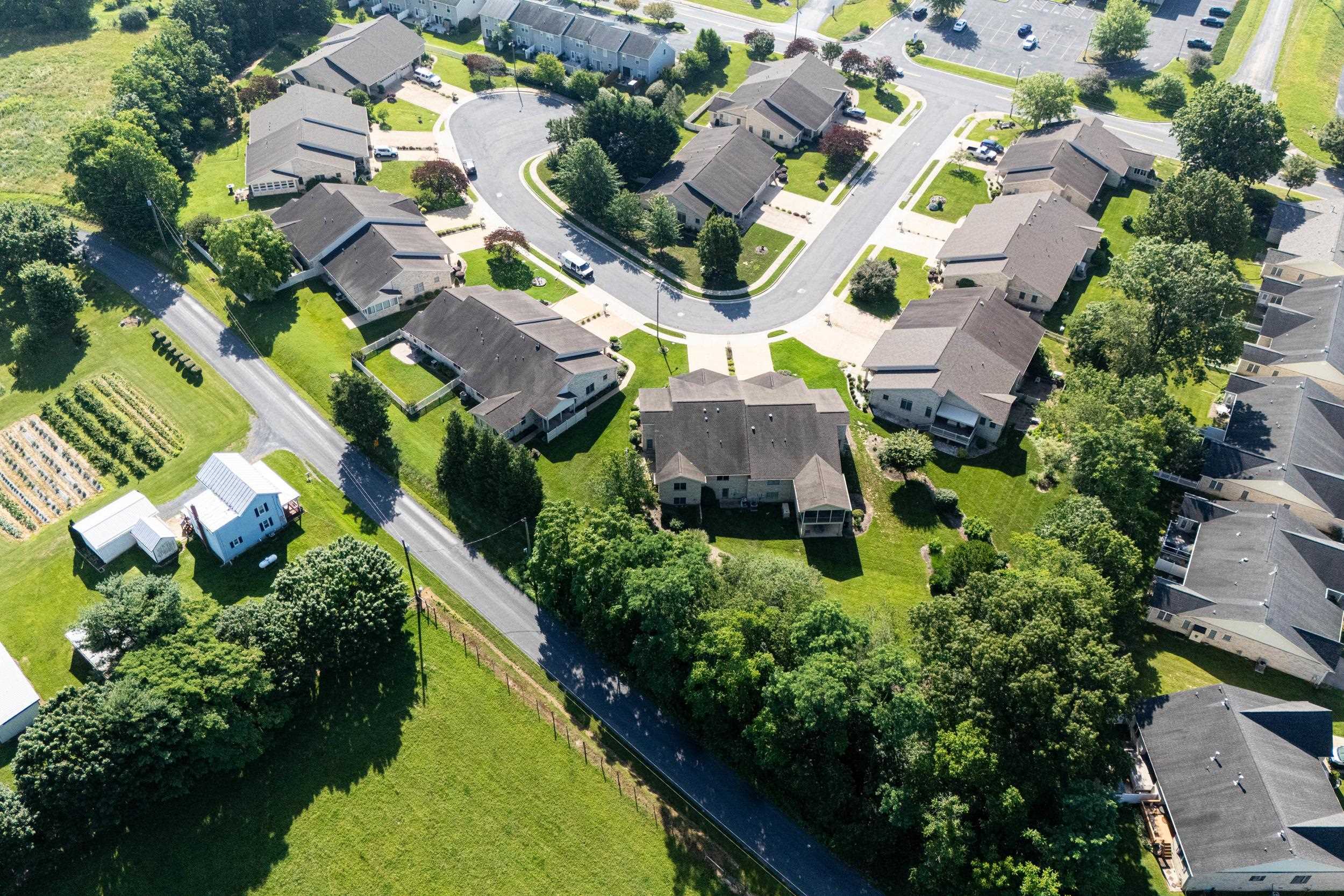 615 KESTREL CT, WOODSTOCK, Virginia 22664, 3 Bedrooms Bedrooms, ,2 BathroomsBathrooms,Residential,615 KESTREL CT,666325 MLS # 666325