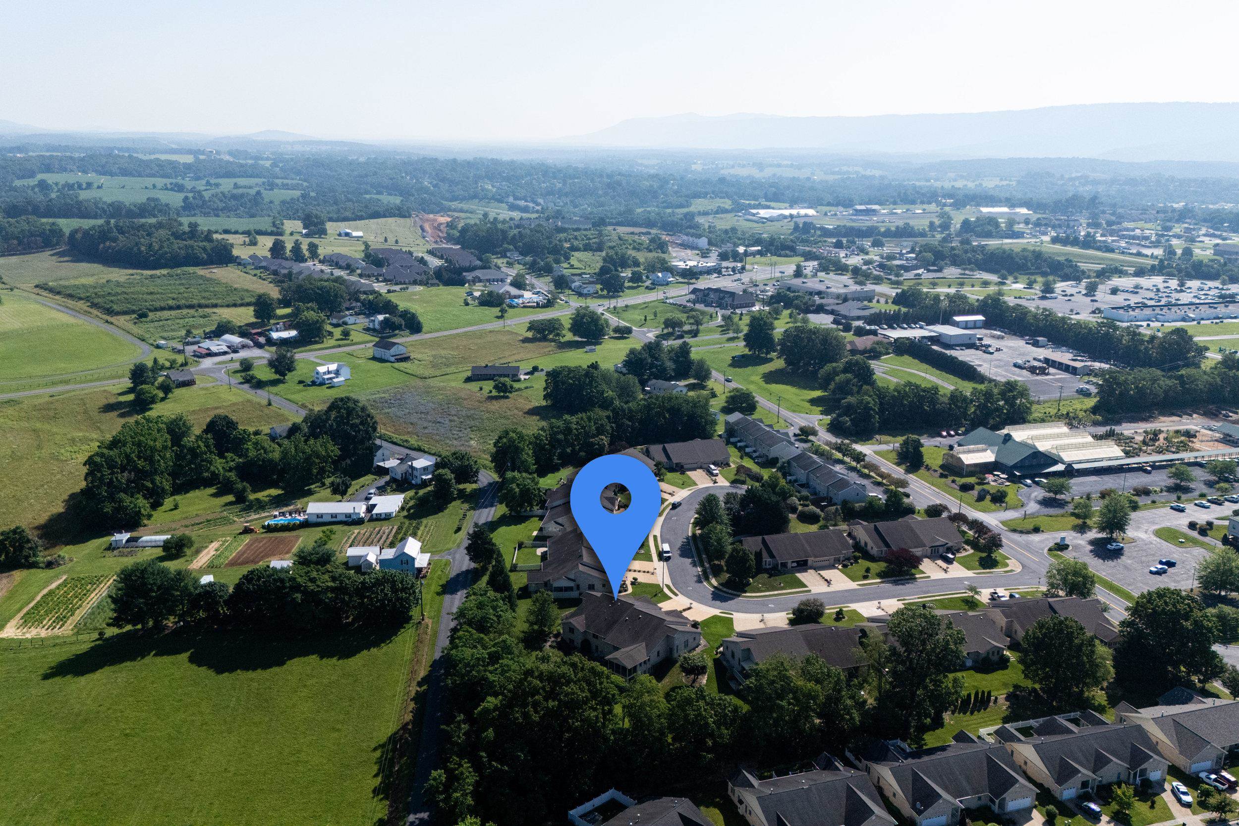 615 KESTREL CT, WOODSTOCK, Virginia 22664, 3 Bedrooms Bedrooms, ,2 BathroomsBathrooms,Residential,615 KESTREL CT,666325 MLS # 666325
