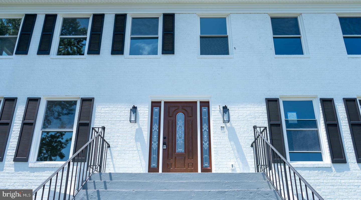 1002 POTOMAC DR, STAFFORD, Virginia 22554, 6 Bedrooms Bedrooms, ,4 BathroomsBathrooms,Residential,For sale,1002 POTOMAC DR,VAST2039082 MLS # VAST2039082