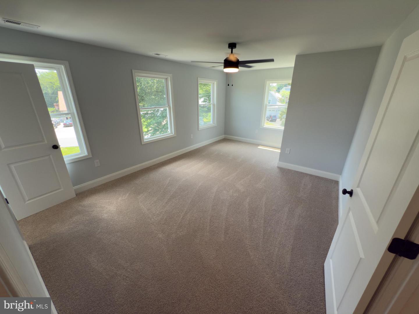 1002 POTOMAC DR, STAFFORD, Virginia 22554, 6 Bedrooms Bedrooms, ,4 BathroomsBathrooms,Residential,For sale,1002 POTOMAC DR,VAST2039082 MLS # VAST2039082