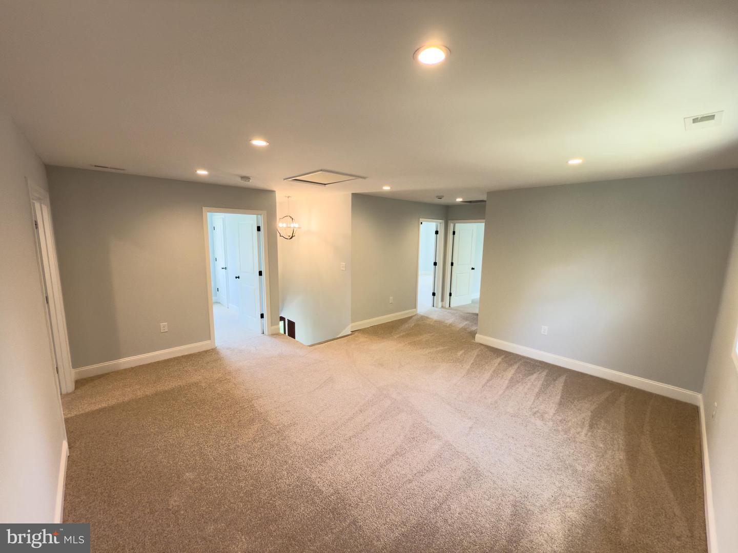 1002 POTOMAC DR, STAFFORD, Virginia 22554, 6 Bedrooms Bedrooms, ,4 BathroomsBathrooms,Residential,For sale,1002 POTOMAC DR,VAST2039082 MLS # VAST2039082