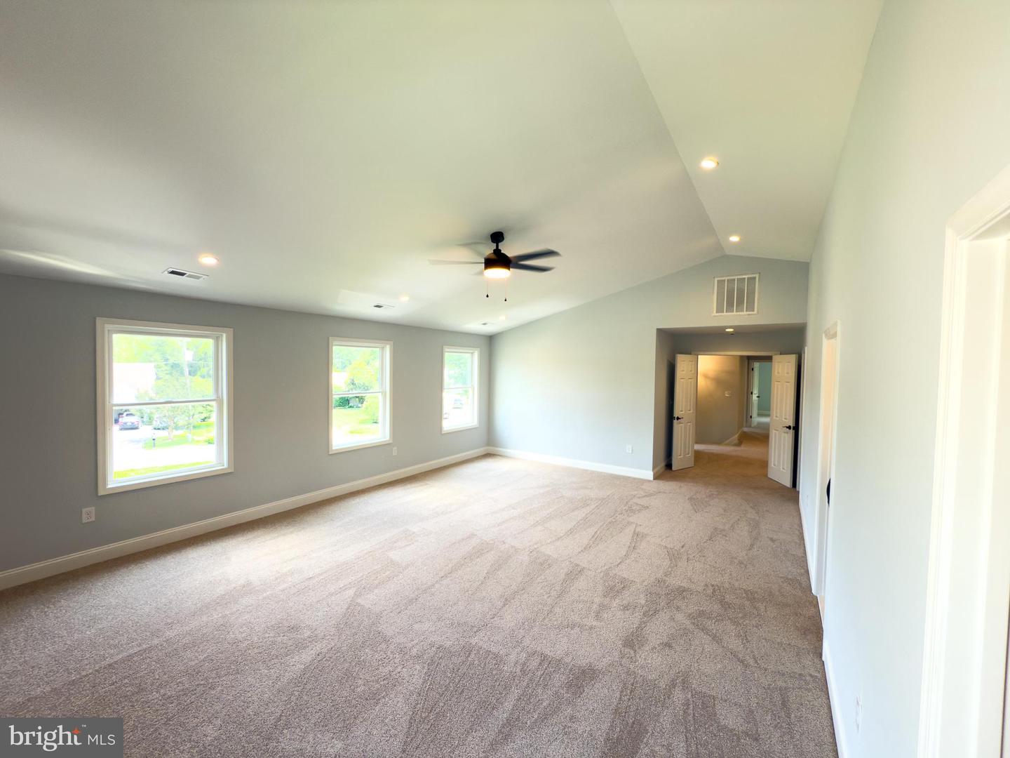 1002 POTOMAC DR, STAFFORD, Virginia 22554, 6 Bedrooms Bedrooms, ,4 BathroomsBathrooms,Residential,For sale,1002 POTOMAC DR,VAST2039082 MLS # VAST2039082