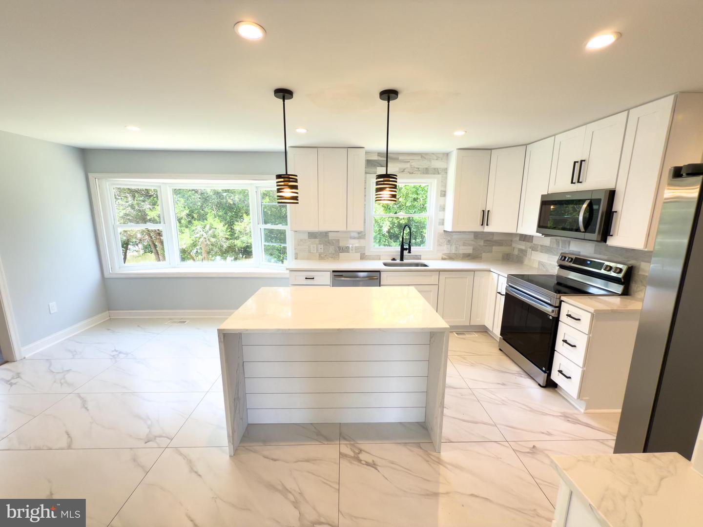 1002 POTOMAC DR, STAFFORD, Virginia 22554, 6 Bedrooms Bedrooms, ,4 BathroomsBathrooms,Residential,For sale,1002 POTOMAC DR,VAST2039082 MLS # VAST2039082