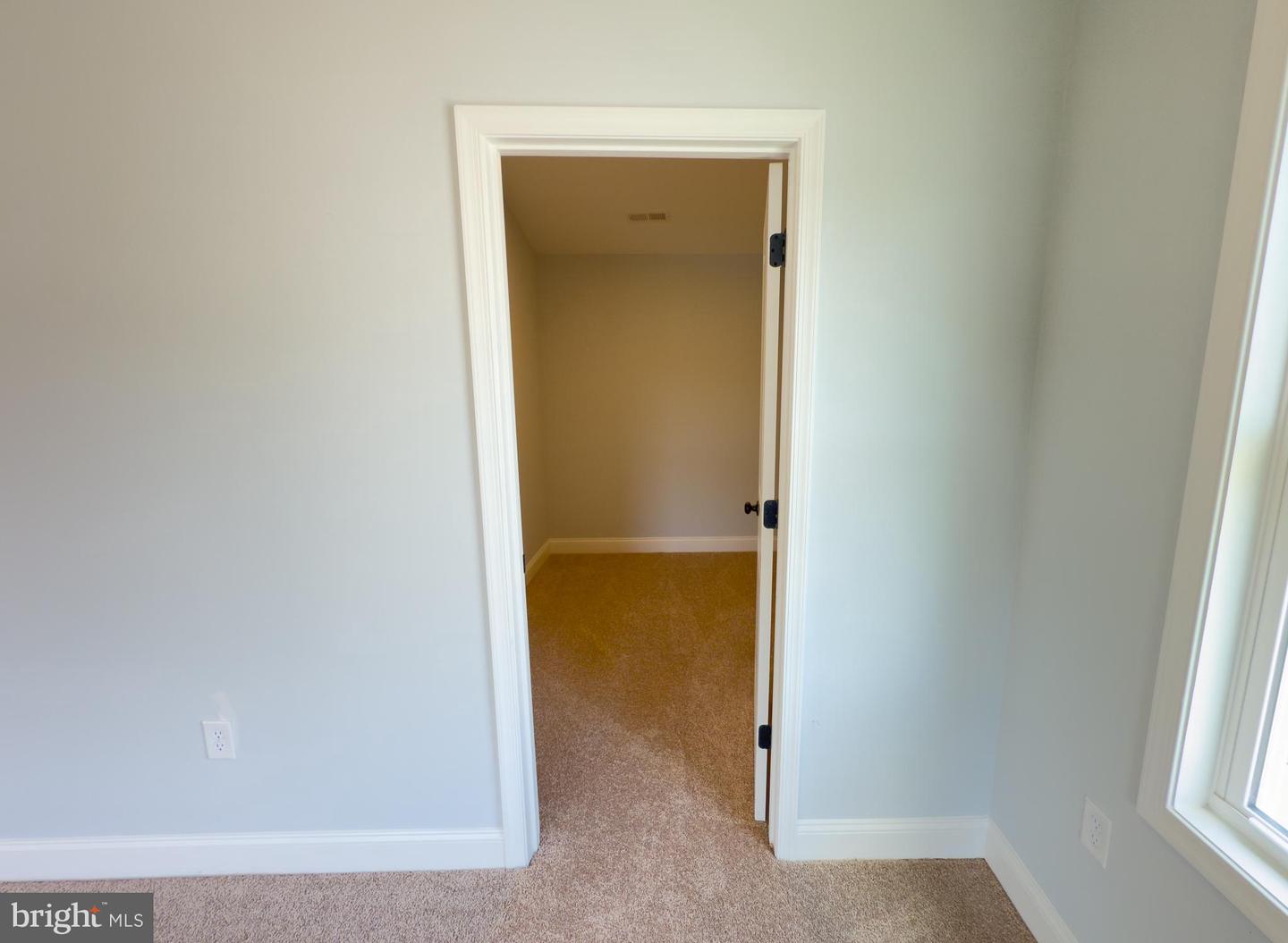 1002 POTOMAC DR, STAFFORD, Virginia 22554, 6 Bedrooms Bedrooms, ,4 BathroomsBathrooms,Residential,For sale,1002 POTOMAC DR,VAST2039082 MLS # VAST2039082