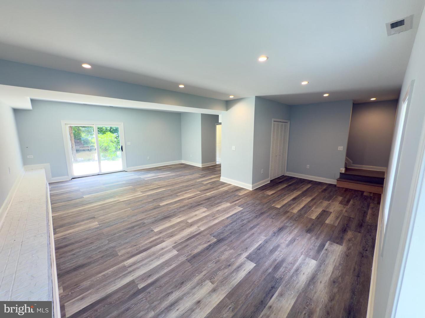 1002 POTOMAC DR, STAFFORD, Virginia 22554, 6 Bedrooms Bedrooms, ,4 BathroomsBathrooms,Residential,For sale,1002 POTOMAC DR,VAST2039082 MLS # VAST2039082