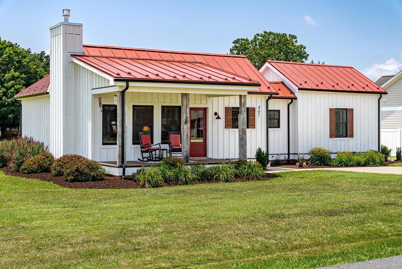 407 14TH ST, GROTTOES, Virginia 24441, 3 Bedrooms Bedrooms, ,2 BathroomsBathrooms,Residential,407 14TH ST,666327 MLS # 666327