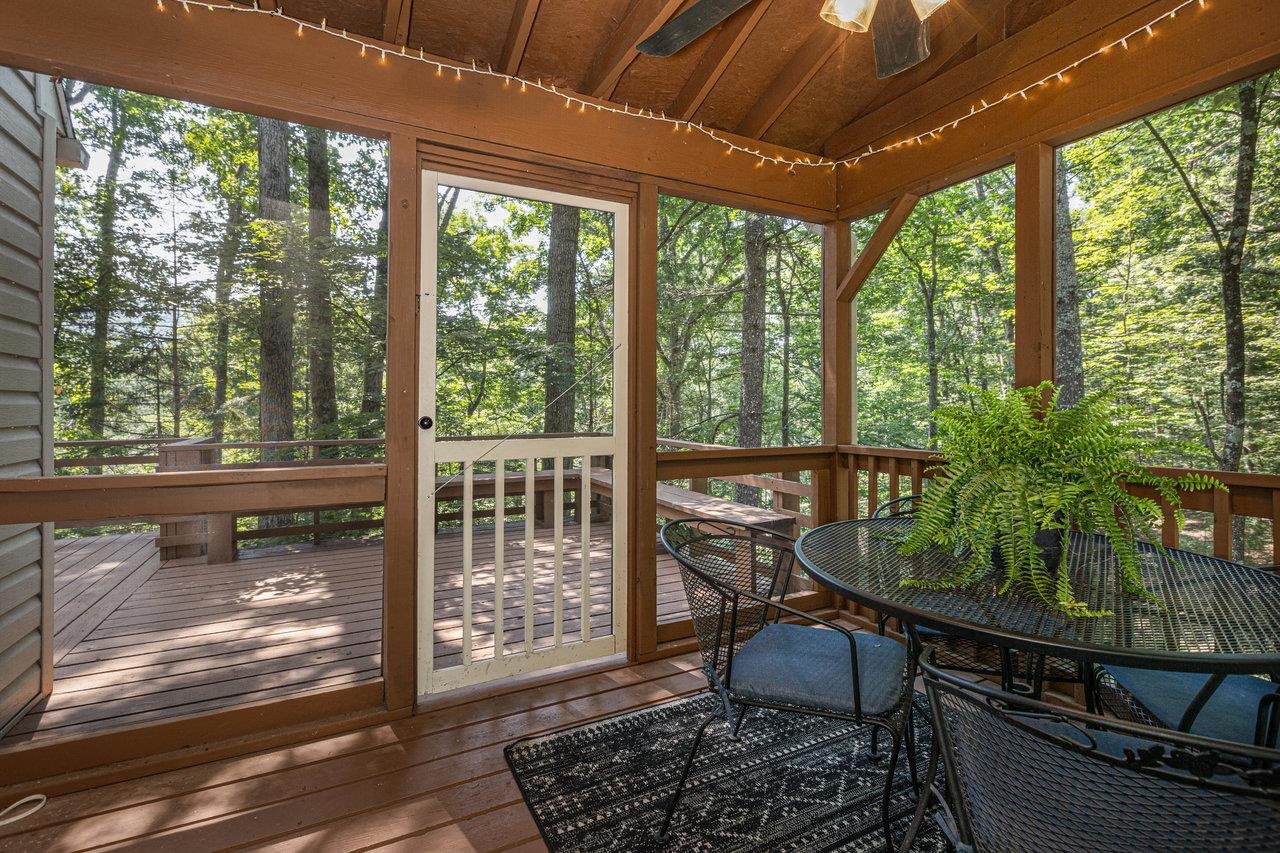 16184 MOONRISE LN, BROADWAY, Virginia 22815, 2 Bedrooms Bedrooms, ,1 BathroomBathrooms,Residential,16184 MOONRISE LN,666332 MLS # 666332