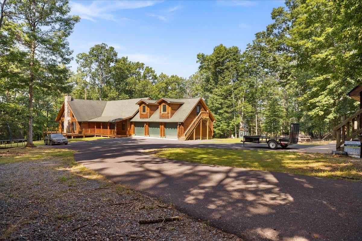 376 TRAYFOOT RD, GROTTOES, Virginia 24441, 3 Bedrooms Bedrooms, ,2 BathroomsBathrooms,Residential,376 TRAYFOOT RD,666337 MLS # 666337