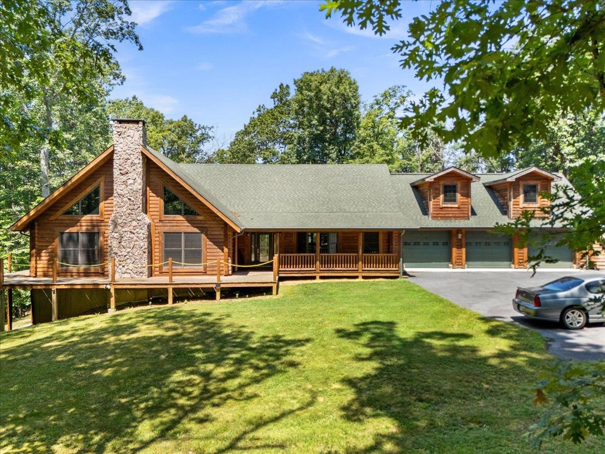 376 TRAYFOOT RD, GROTTOES, Virginia 24441, 3 Bedrooms Bedrooms, ,2 BathroomsBathrooms,Residential,376 TRAYFOOT RD,666337 MLS # 666337