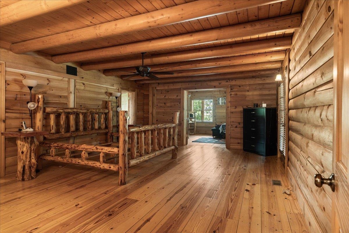 376 TRAYFOOT RD, GROTTOES, Virginia 24441, 3 Bedrooms Bedrooms, ,2 BathroomsBathrooms,Residential,376 TRAYFOOT RD,666337 MLS # 666337