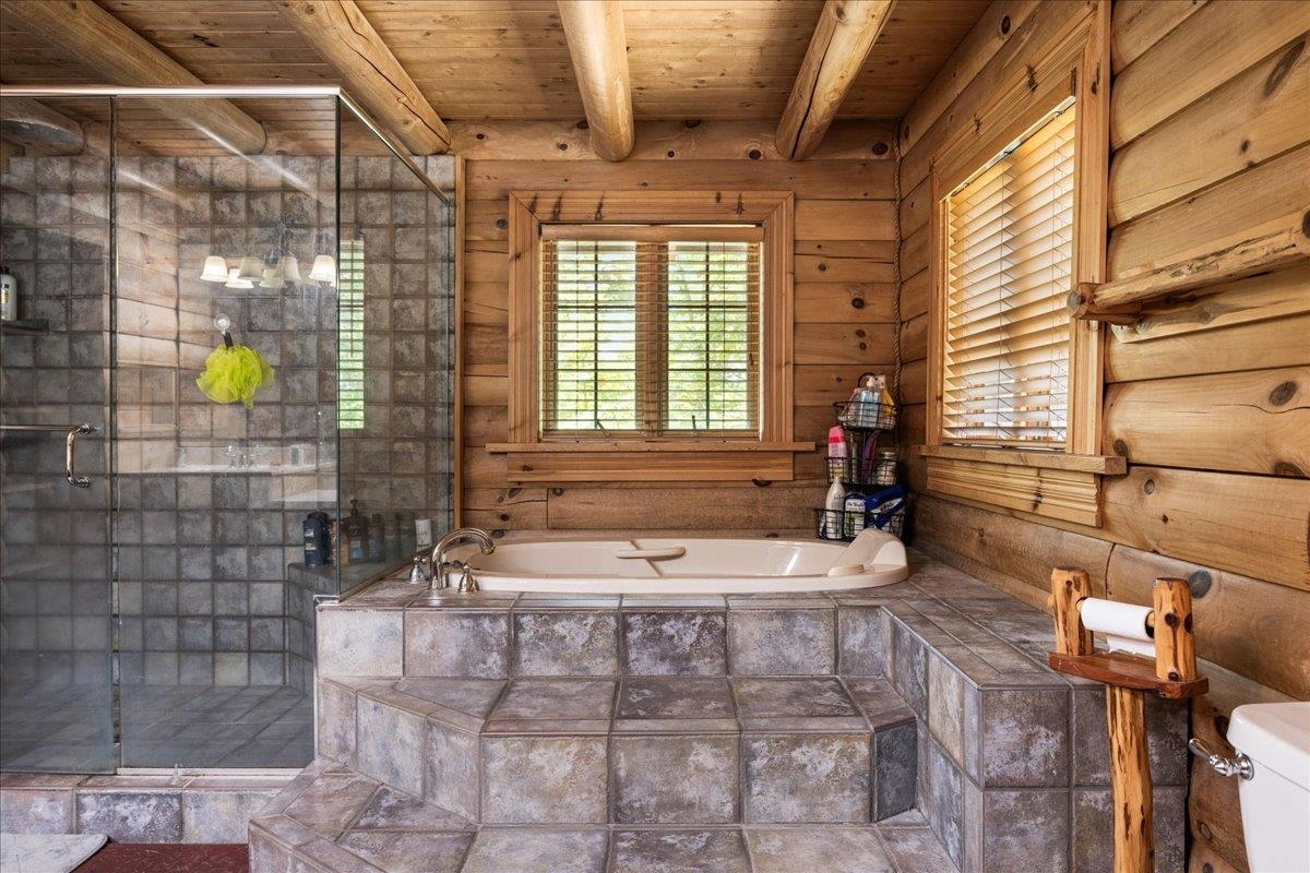 376 TRAYFOOT RD, GROTTOES, Virginia 24441, 3 Bedrooms Bedrooms, ,2 BathroomsBathrooms,Residential,376 TRAYFOOT RD,666337 MLS # 666337