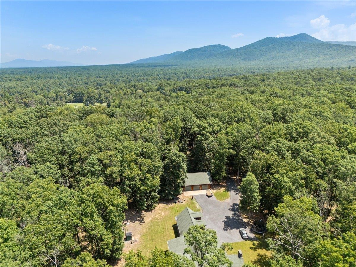 376 TRAYFOOT RD, GROTTOES, Virginia 24441, 3 Bedrooms Bedrooms, ,2 BathroomsBathrooms,Residential,376 TRAYFOOT RD,666337 MLS # 666337