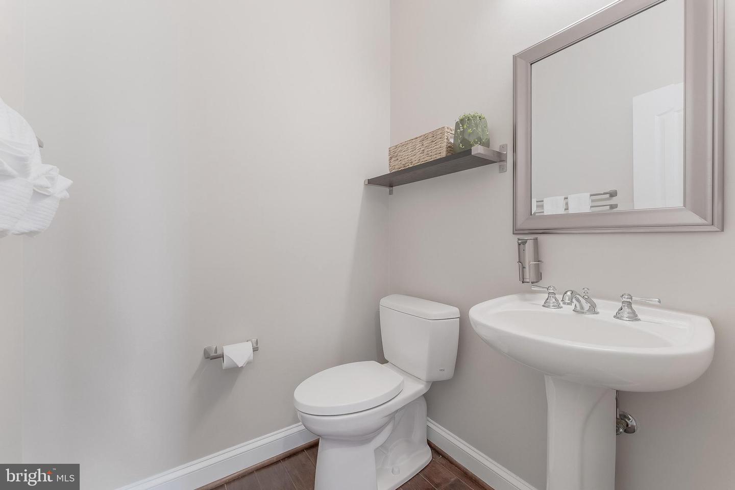 43600 HABITAT CIR, LEESBURG, Virginia 20176, 5 Bedrooms Bedrooms, ,3 BathroomsBathrooms,Residential,For sale,43600 HABITAT CIR,VALO2098770 MLS # VALO2098770