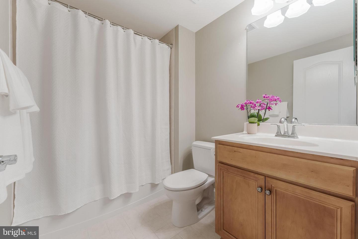 43600 HABITAT CIR, LEESBURG, Virginia 20176, 5 Bedrooms Bedrooms, ,3 BathroomsBathrooms,Residential,For sale,43600 HABITAT CIR,VALO2098770 MLS # VALO2098770