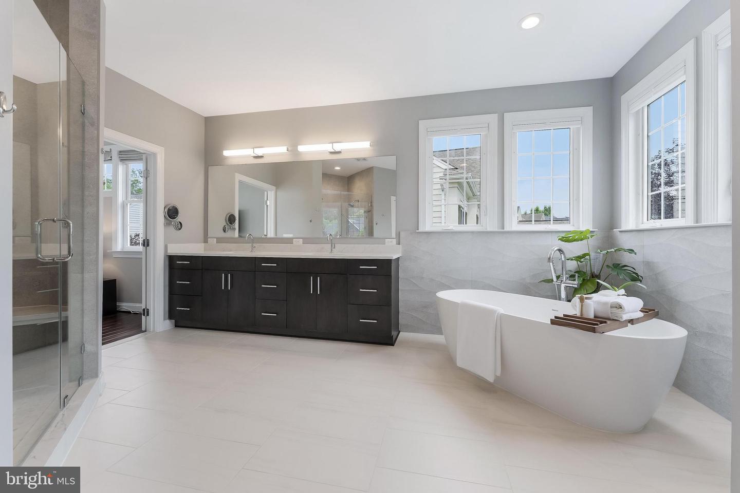 43600 HABITAT CIR, LEESBURG, Virginia 20176, 5 Bedrooms Bedrooms, ,3 BathroomsBathrooms,Residential,For sale,43600 HABITAT CIR,VALO2098770 MLS # VALO2098770