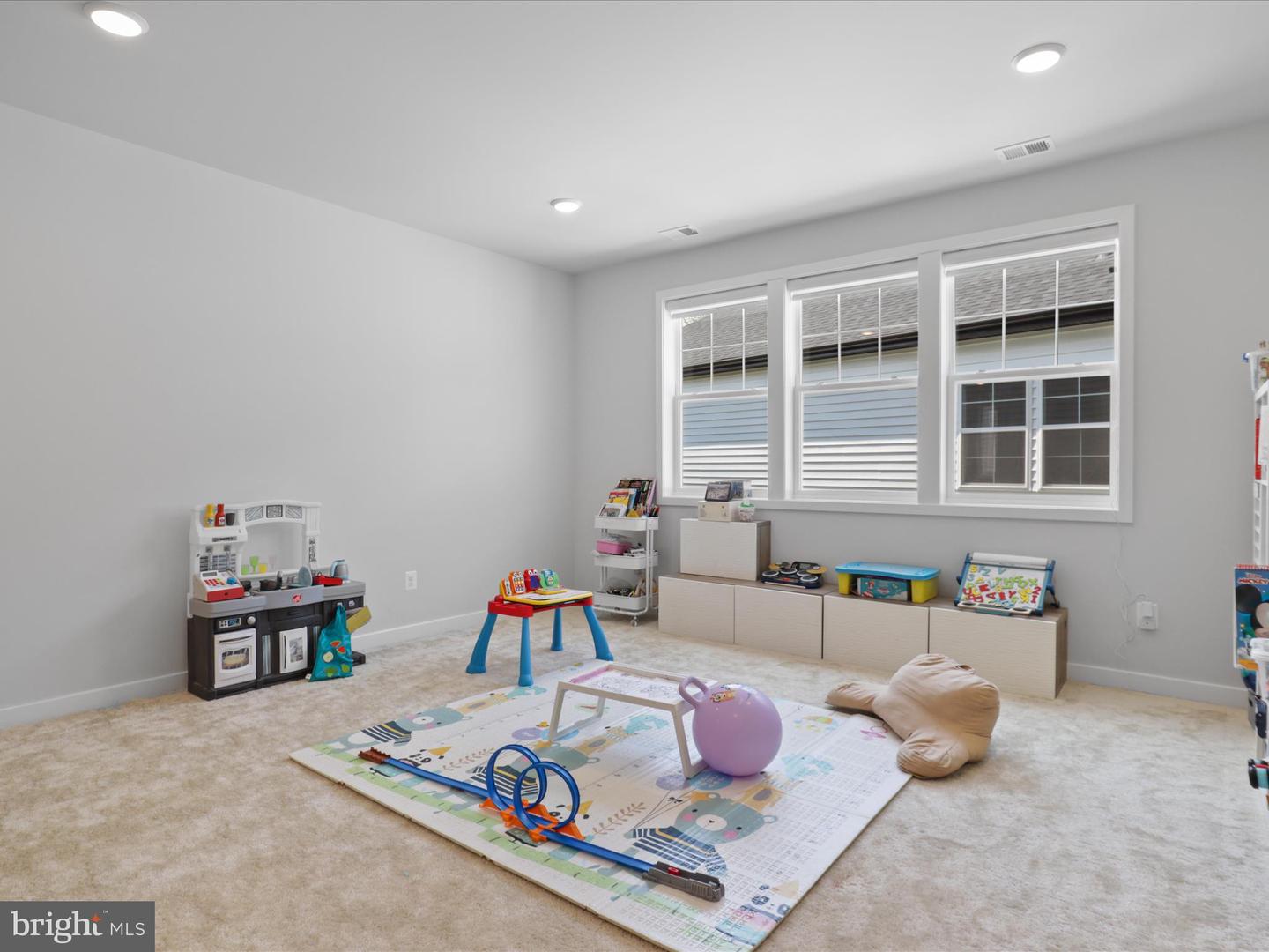 22793 STRATUS PL, ASHBURN, Virginia 20148, 5 Bedrooms Bedrooms, ,5 BathroomsBathrooms,Residential,For sale,22793 STRATUS PL,VALO2100194 MLS # VALO2100194