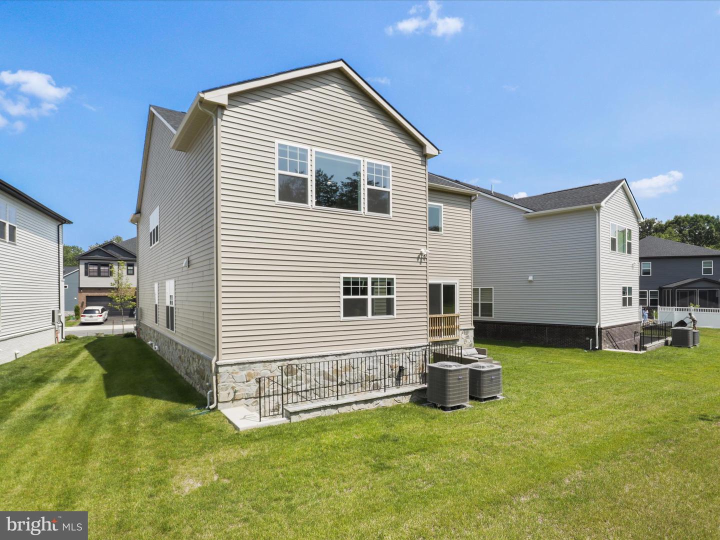 22793 STRATUS PL, ASHBURN, Virginia 20148, 5 Bedrooms Bedrooms, ,5 BathroomsBathrooms,Residential,For sale,22793 STRATUS PL,VALO2100194 MLS # VALO2100194