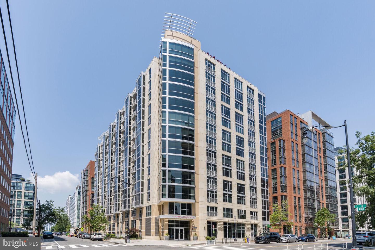 1025 1ST ST SE #415, WASHINGTON, District Of Columbia 20003, 2 Bedrooms Bedrooms, ,2 BathroomsBathrooms,Residential,For sale,1025 1ST ST SE #415,DCDC2207784 MLS # DCDC2207784