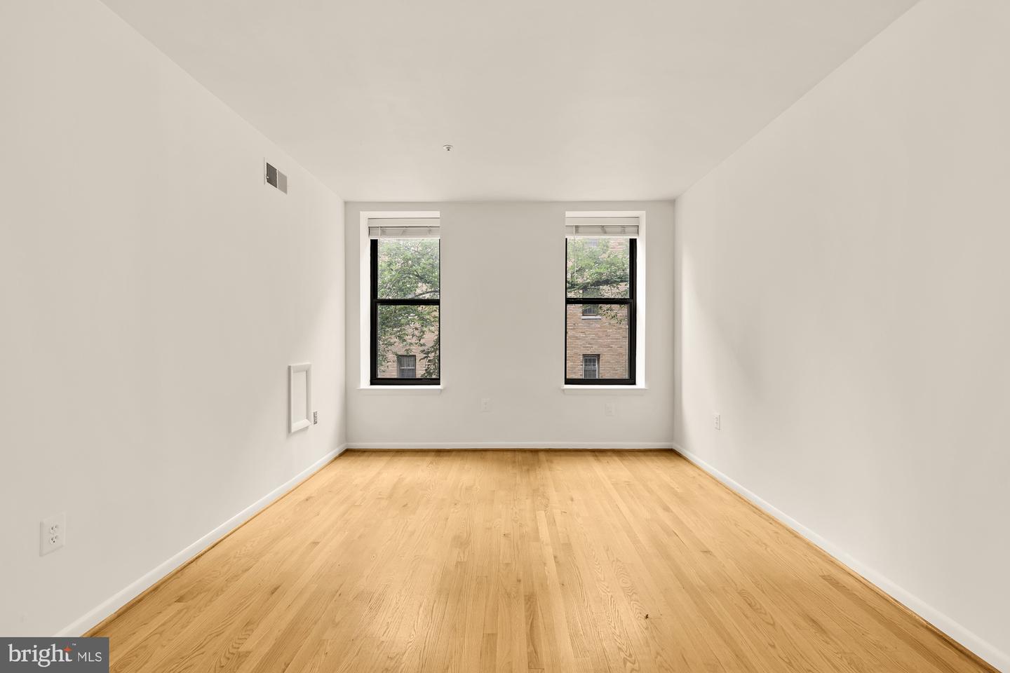 2633 ADAMS MILL RD NW #103, WASHINGTON, District Of Columbia 20009, 1 Bedroom Bedrooms, ,1 BathroomBathrooms,Residential,For sale,2633 ADAMS MILL RD NW #103,DCDC2208056 MLS # DCDC2208056
