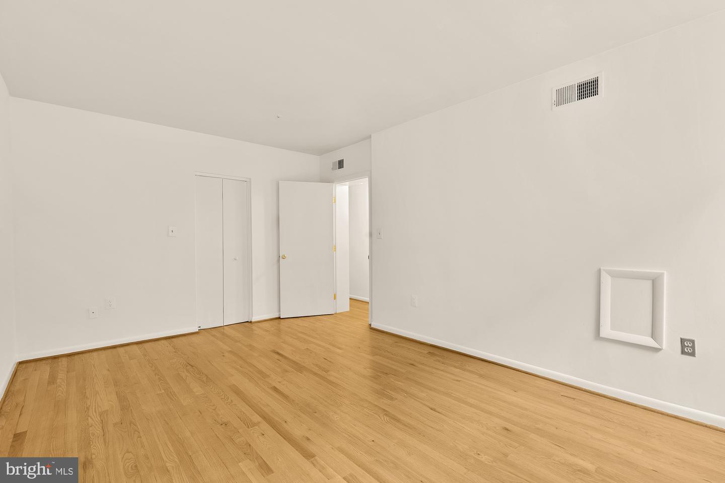2633 ADAMS MILL RD NW #103, WASHINGTON, District Of Columbia 20009, 1 Bedroom Bedrooms, ,1 BathroomBathrooms,Residential,For sale,2633 ADAMS MILL RD NW #103,DCDC2208056 MLS # DCDC2208056