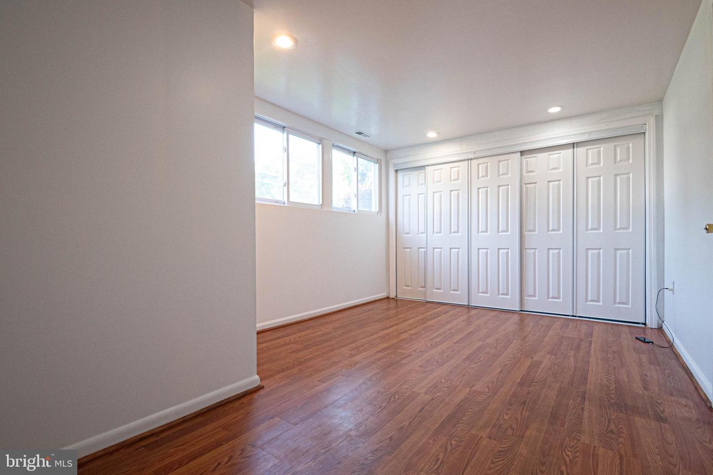 1262 EVERETT AVE, WOODBRIDGE, Virginia 22191, 4 Bedrooms Bedrooms, ,2 BathroomsBathrooms,Residential,For sale,1262 EVERETT AVE,VAPW2098166 MLS # VAPW2098166