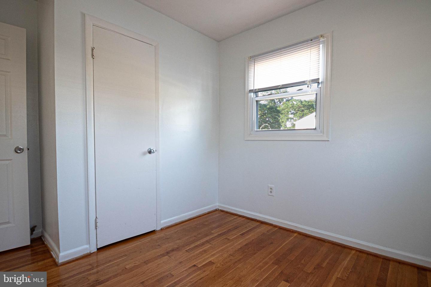 1262 EVERETT AVE, WOODBRIDGE, Virginia 22191, 4 Bedrooms Bedrooms, ,2 BathroomsBathrooms,Residential,For sale,1262 EVERETT AVE,VAPW2098166 MLS # VAPW2098166