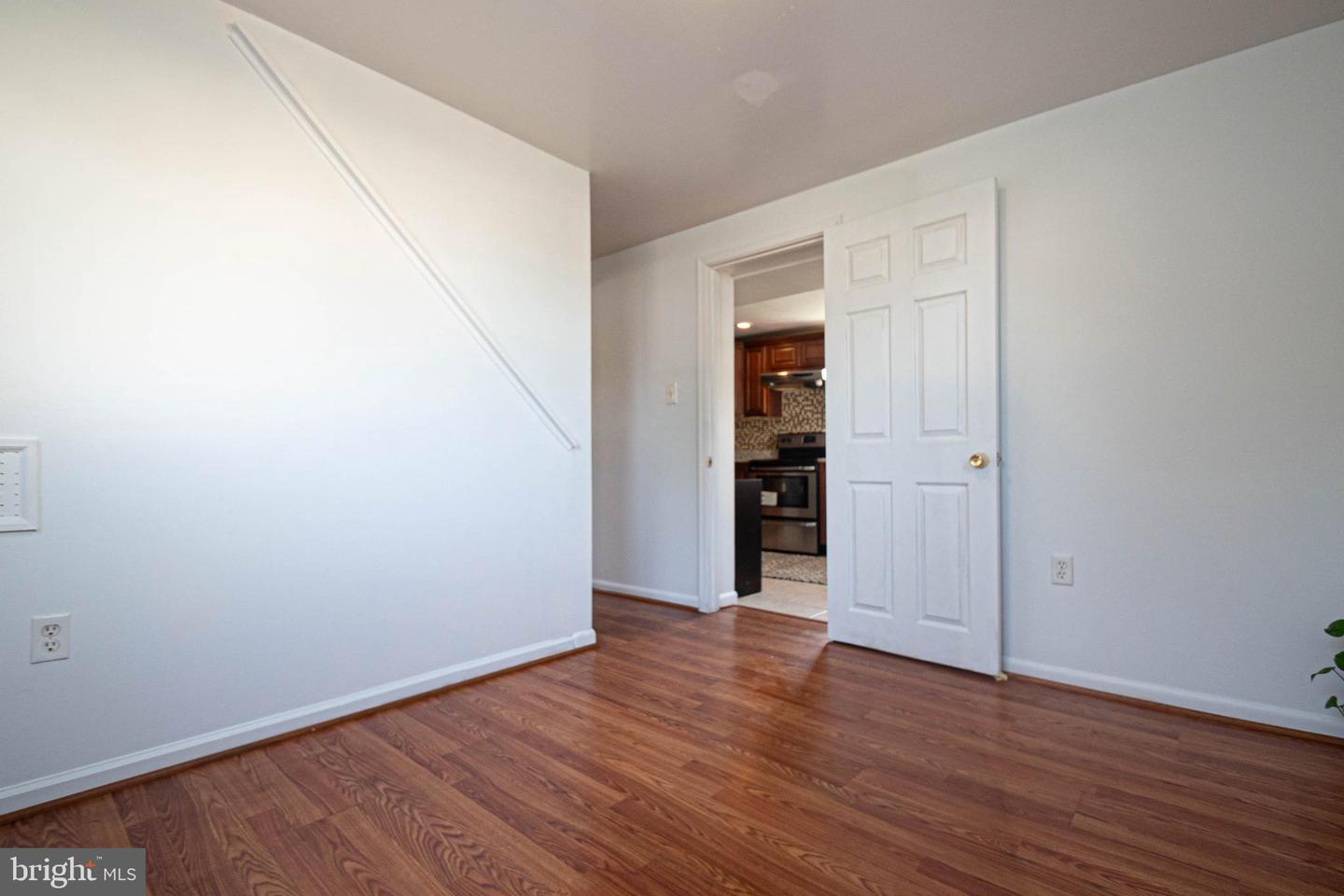 1262 EVERETT AVE, WOODBRIDGE, Virginia 22191, 4 Bedrooms Bedrooms, ,2 BathroomsBathrooms,Residential,For sale,1262 EVERETT AVE,VAPW2098166 MLS # VAPW2098166