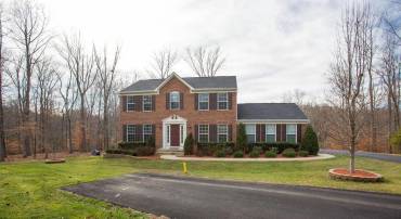 6521 BROAD CREEK OVERLOOK, FREDERICKSBURG, Virginia 22407, 4 Bedrooms Bedrooms, ,2 BathroomsBathrooms,Residential,For sale,6521 BROAD CREEK OVERLOOK,VASP2034384 MLS # VASP2034384