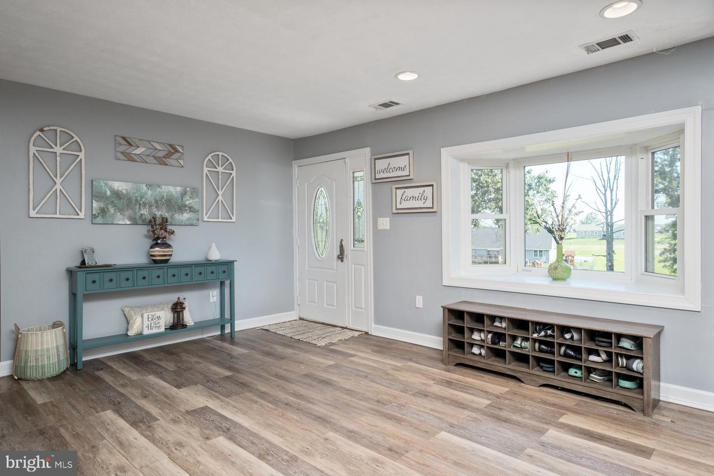 16998 E SUMMIT AVE, ELKTON, Virginia 22827, 5 Bedrooms Bedrooms, ,5 BathroomsBathrooms,Residential,For sale,16998 E SUMMIT AVE,VARO2002422 MLS # VARO2002422