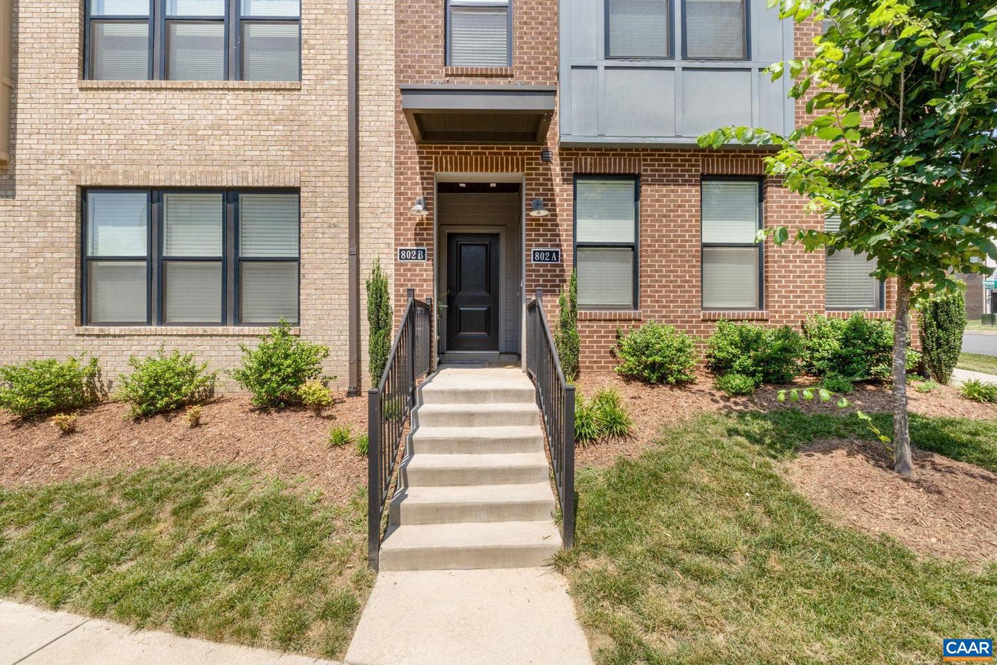 802 WESLEY LN #B, CHARLOTTESVILLE, Virginia 22911, 3 Bedrooms Bedrooms, ,2 BathroomsBathrooms,Residential,For sale,802 WESLEY LN #B,666318 MLS # 666318