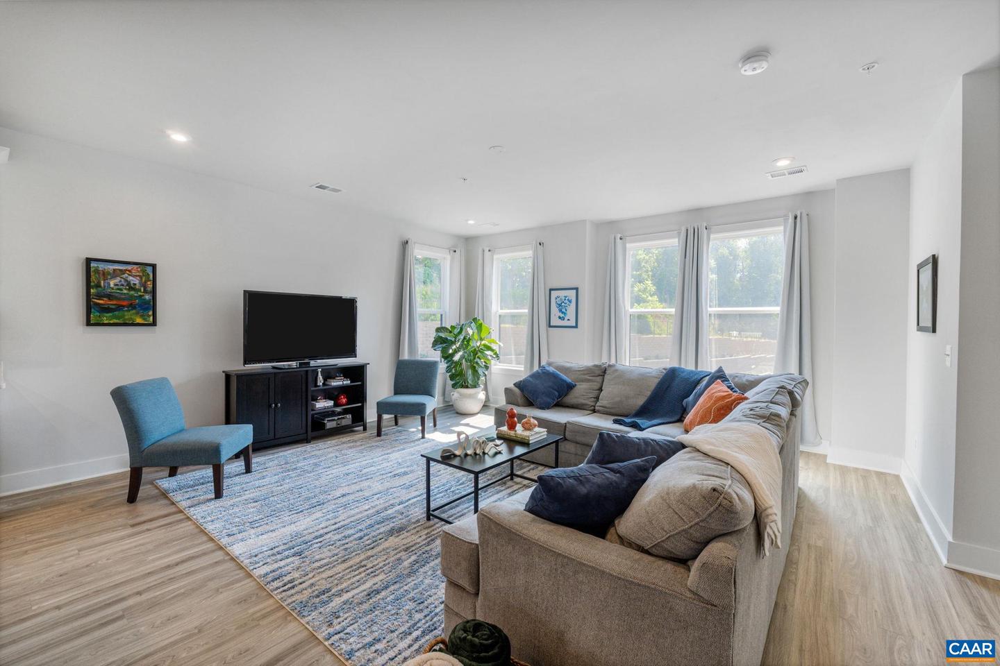 802 WESLEY LN #B, CHARLOTTESVILLE, Virginia 22911, 3 Bedrooms Bedrooms, ,2 BathroomsBathrooms,Residential,For sale,802 WESLEY LN #B,666318 MLS # 666318