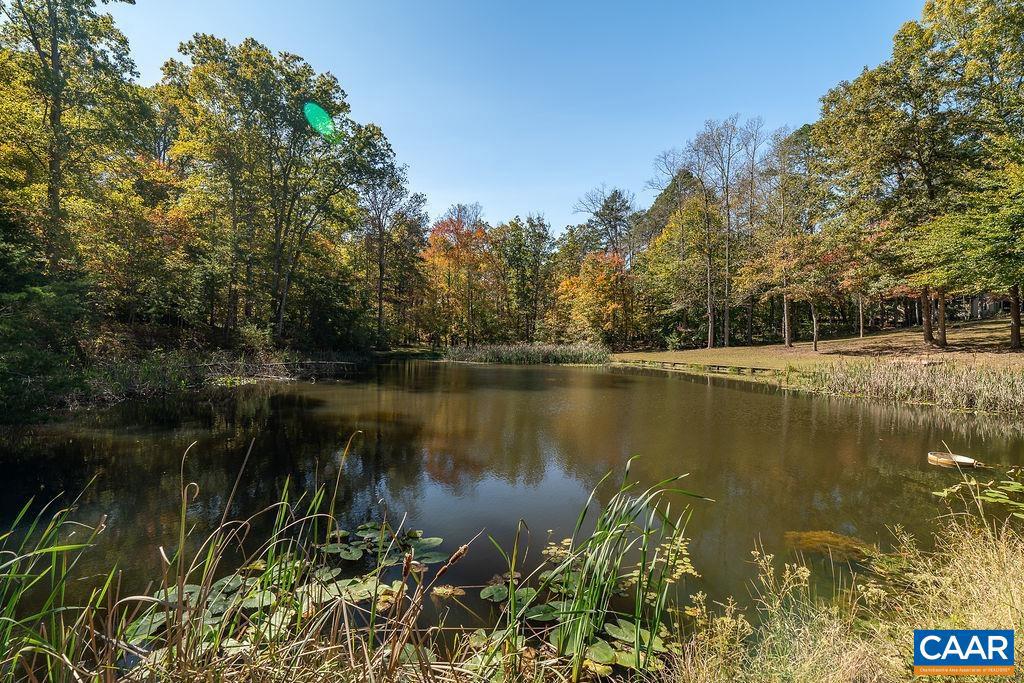 374 WHITE OAK DR, PALMYRA, Virginia 22963, 3 Bedrooms Bedrooms, ,2 BathroomsBathrooms,Residential,For sale,374 WHITE OAK DR,666320 MLS # 666320