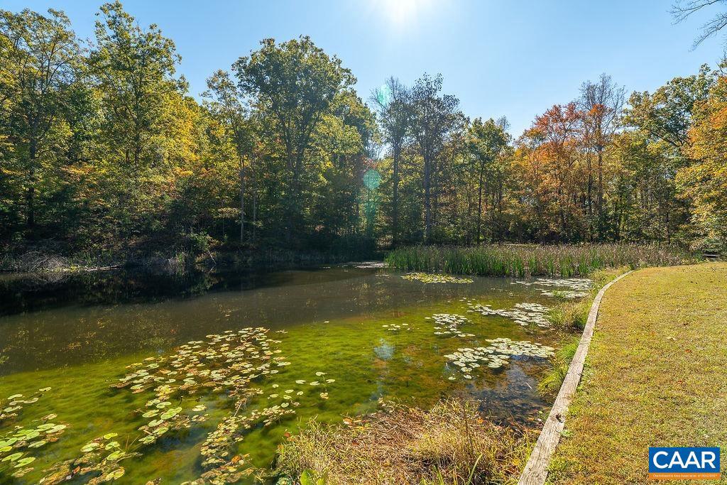374 WHITE OAK DR, PALMYRA, Virginia 22963, 3 Bedrooms Bedrooms, ,2 BathroomsBathrooms,Residential,For sale,374 WHITE OAK DR,666320 MLS # 666320