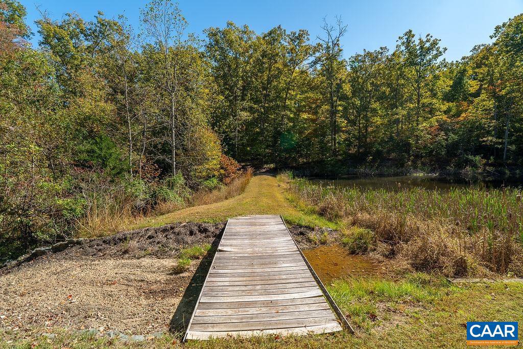 374 WHITE OAK DR, PALMYRA, Virginia 22963, 3 Bedrooms Bedrooms, ,2 BathroomsBathrooms,Residential,For sale,374 WHITE OAK DR,666320 MLS # 666320