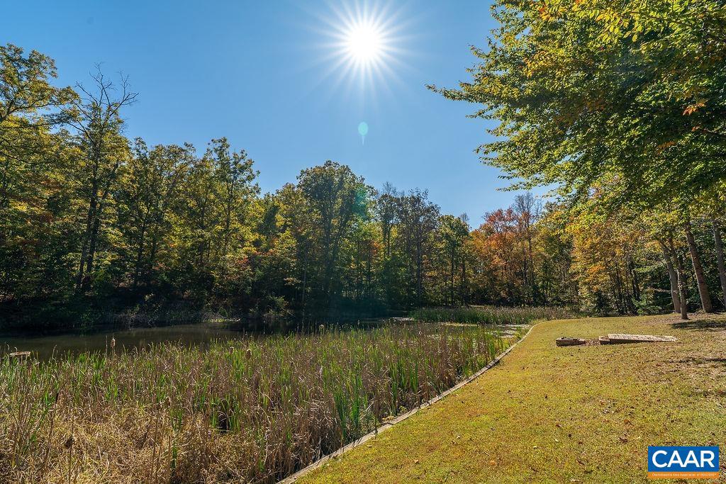 374 WHITE OAK DR, PALMYRA, Virginia 22963, 3 Bedrooms Bedrooms, ,2 BathroomsBathrooms,Residential,For sale,374 WHITE OAK DR,666320 MLS # 666320