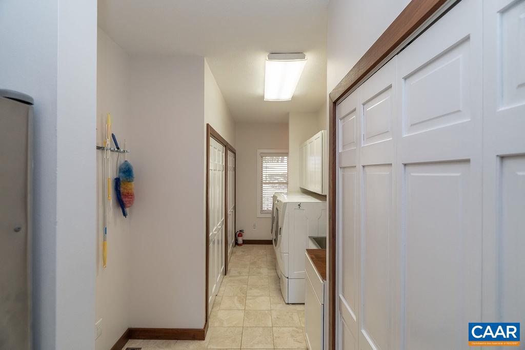374 WHITE OAK DR, PALMYRA, Virginia 22963, 3 Bedrooms Bedrooms, ,2 BathroomsBathrooms,Residential,For sale,374 WHITE OAK DR,666320 MLS # 666320