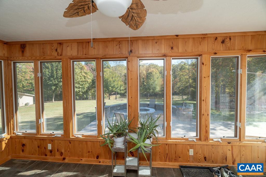 374 WHITE OAK DR, PALMYRA, Virginia 22963, 3 Bedrooms Bedrooms, ,2 BathroomsBathrooms,Residential,For sale,374 WHITE OAK DR,666320 MLS # 666320