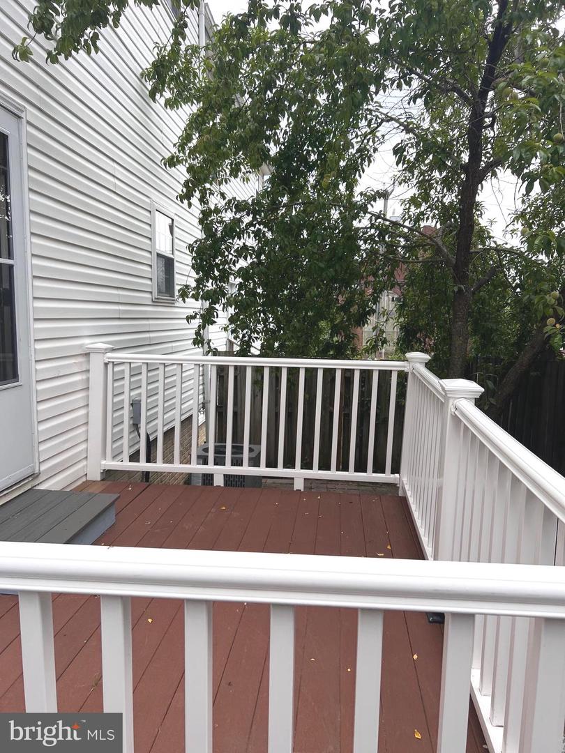 2691 24TH RD S, ARLINGTON, Virginia 22206, 3 Bedrooms Bedrooms, ,3 BathroomsBathrooms,Residential,For sale,2691 24TH RD S,VAAR2060128 MLS # VAAR2060128