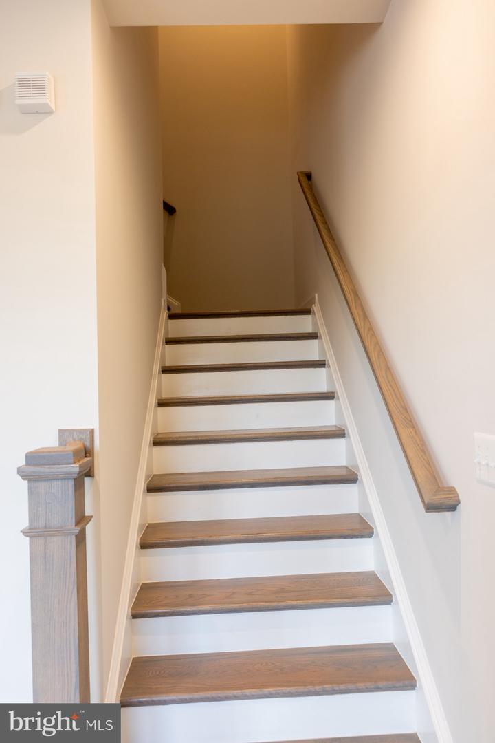 1067 VENIFENA TER SE, LEESBURG, Virginia 20175, 3 Bedrooms Bedrooms, ,3 BathroomsBathrooms,Residential,For sale,1067 VENIFENA TER SE,VALO2101072 MLS # VALO2101072
