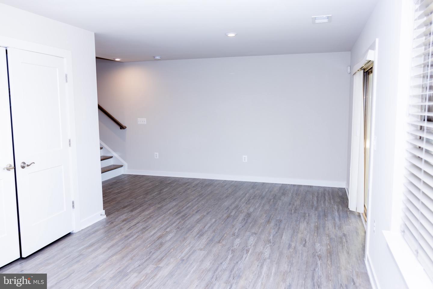 1067 VENIFENA TER SE, LEESBURG, Virginia 20175, 3 Bedrooms Bedrooms, ,3 BathroomsBathrooms,Residential,For sale,1067 VENIFENA TER SE,VALO2101072 MLS # VALO2101072