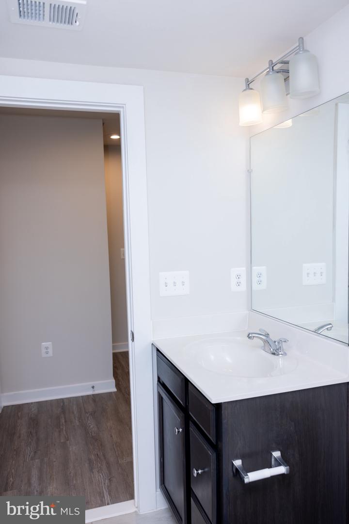 1067 VENIFENA TER SE, LEESBURG, Virginia 20175, 3 Bedrooms Bedrooms, ,3 BathroomsBathrooms,Residential,For sale,1067 VENIFENA TER SE,VALO2101072 MLS # VALO2101072