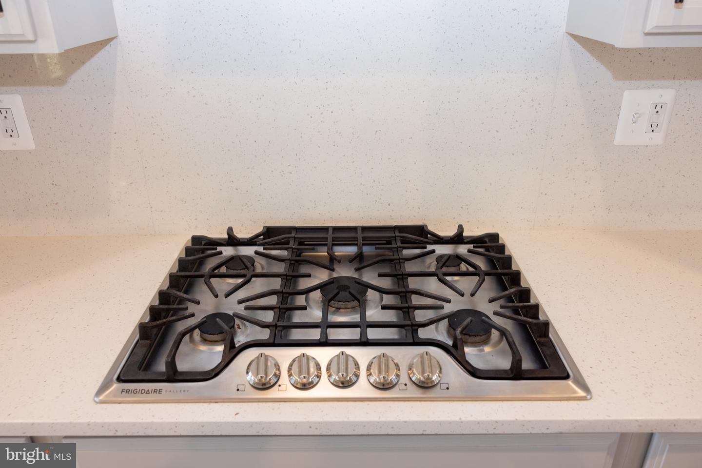 1067 VENIFENA TER SE, LEESBURG, Virginia 20175, 3 Bedrooms Bedrooms, ,3 BathroomsBathrooms,Residential,For sale,1067 VENIFENA TER SE,VALO2101072 MLS # VALO2101072