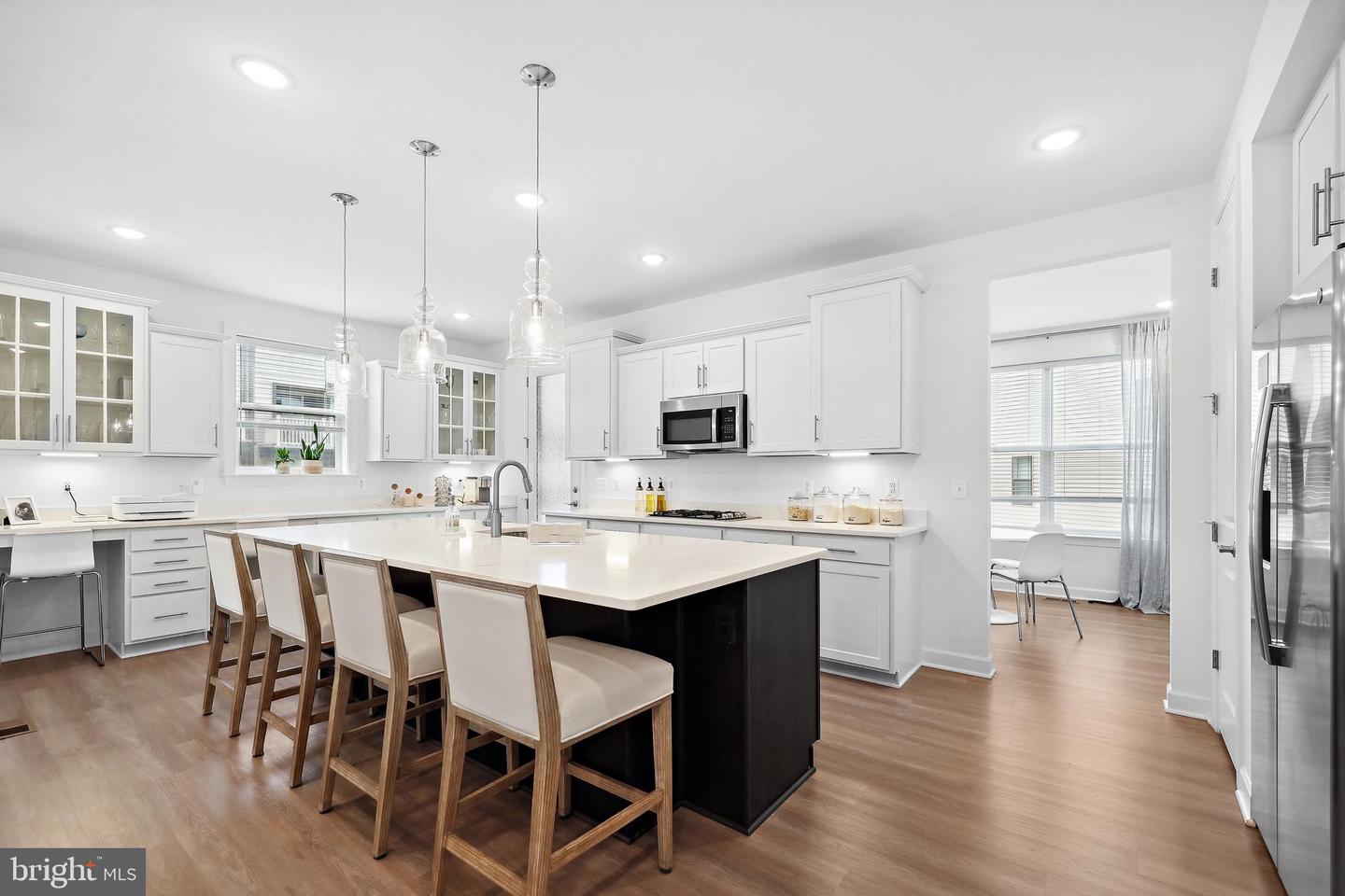 4901 LONGMIRE WAY, CHANTILLY, Virginia 20151, 4 Bedrooms Bedrooms, ,3 BathroomsBathrooms,Residential,For sale,4901 LONGMIRE WAY,VAFX2253136 MLS # VAFX2253136