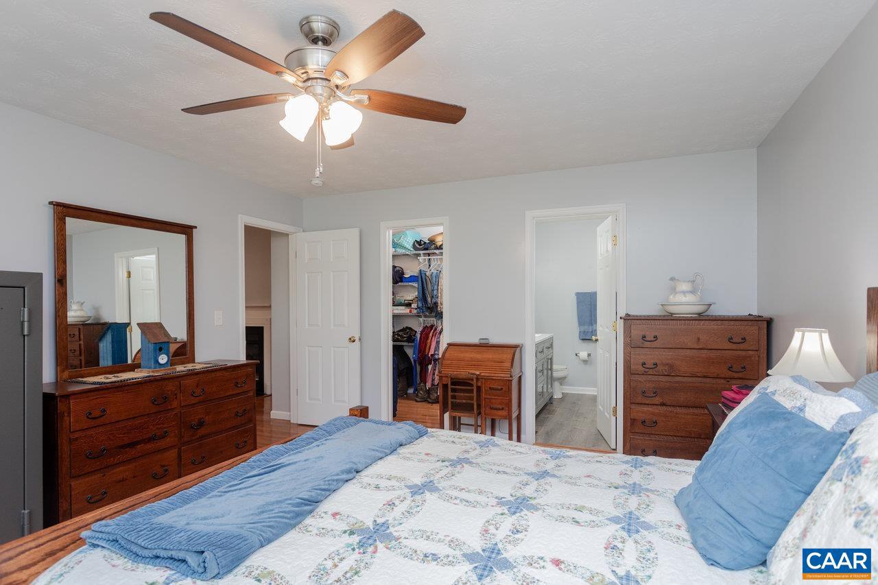 391 HERMITAGE RD, STAUNTON, Virginia 24401, 3 Bedrooms Bedrooms, ,2 BathroomsBathrooms,Residential,For sale,391 HERMITAGE RD,666339 MLS # 666339